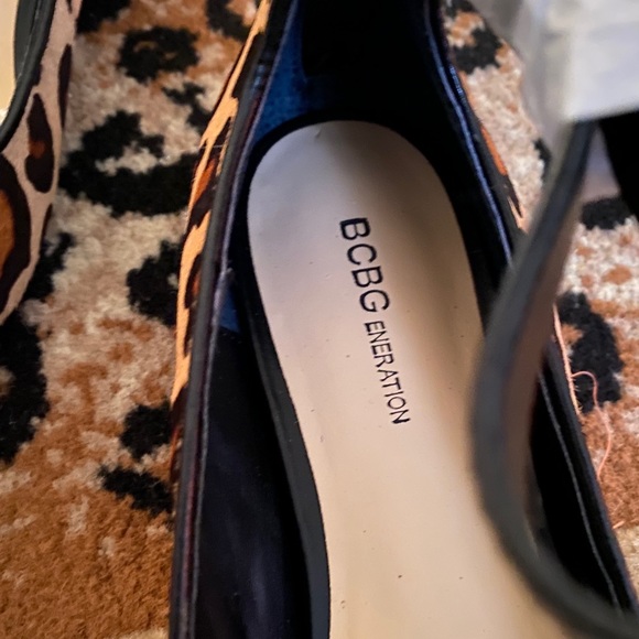 Designer Shoes - Picture 2 of 6